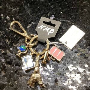 Travelers Gold Bag/Key Charm Eiffel